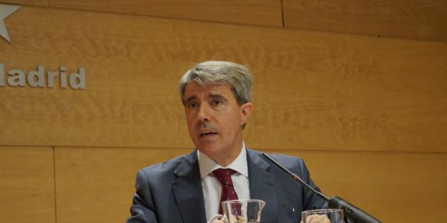 La Comunidad de Madrid pagará en noviembre un 26,23% de la extra de 2012 no abonada