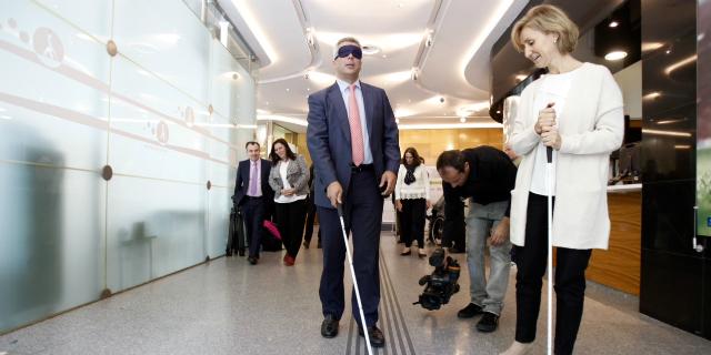 Los nuevos riesgos para los invidentes en Madrid