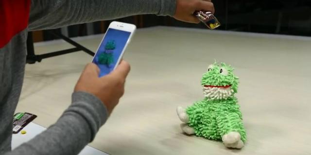 Instagram lanza una nueva 'app' que convierte imágenes en vídeo