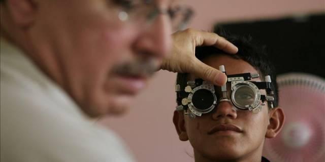Hallan patologías oculares ocultas en niños de zonas desfavorecidas de Madrid