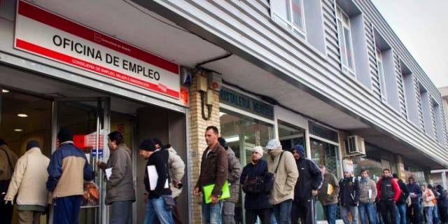 El paro en Alcorcón se ha reducido durante 2015 en 1.610 personas