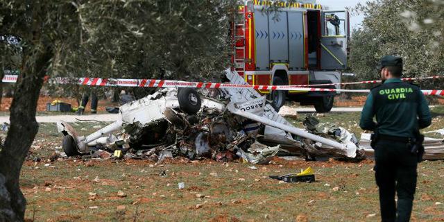 Mueren tres personas en un accidente de avioneta en Perales de Tajuña