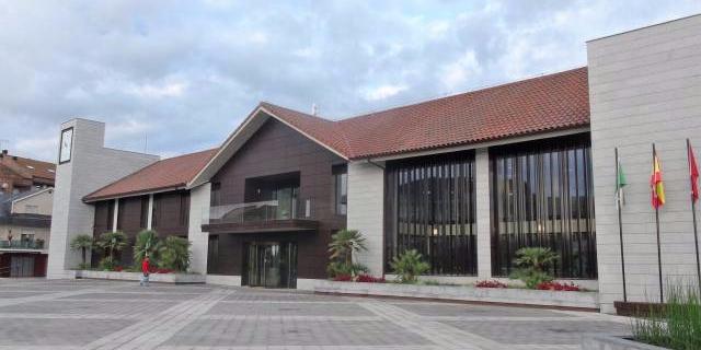 Galapagar publica el listado provisional de las becas universitarias