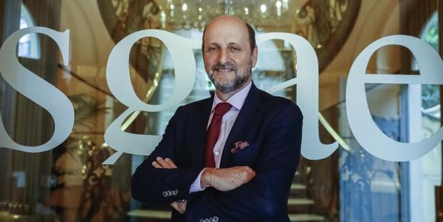Fernández Sastrón no contempla dimitir si no se aprueban sus estatutos Fernández Sastrón no contempla dimitir si no se aprueban sus estatutos
