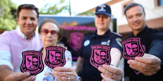 La Policía Local de Las Rozas incorporará el rosa a uniformes y vehículos en octubre