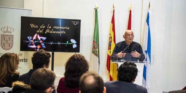 Boadilla recuerda el Holocausto junto a la Comunidad Judía de Madrid