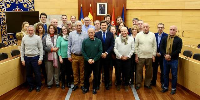 Las Rozas reconoce en un acto a los empleados públicos jubilados 2018