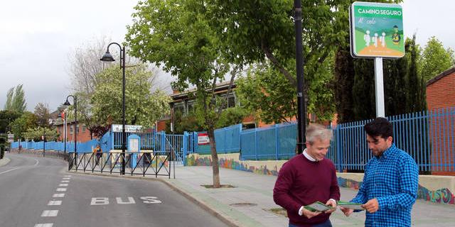 Campaña informativa para garantizar un camino seguro a los colegios de Galapagar