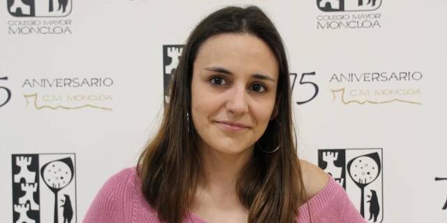 Una portavoz de Podemos roba un crucifijo en el Colegio Mayor Moncloa y lo sube a Instagram 