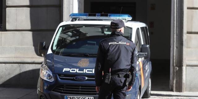 Detenido un hombre por matar a su madre de 87 años en San Blas