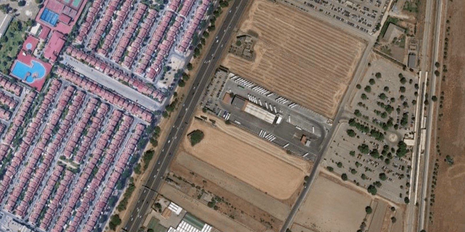 Getafe inseguro: El Ayuntamiento actuará en el aparcamiento de la estación del Sector III Getafe inseguro: El Ayuntamiento actuará en el aparcamiento de la estación del Sector III