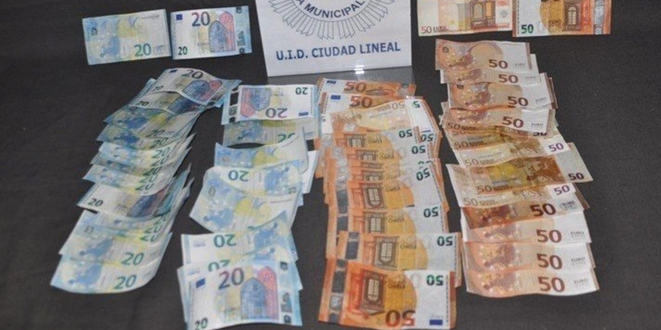Dos detenidos tras saltarse un control policial con 2.100 euros falsos en Ciudad Lineal