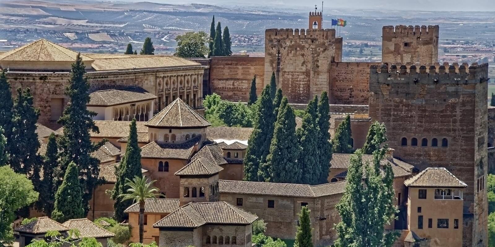 Granada ya está preparada para volver a recibir visitantes tras la relajación de las restricciones impuestas por la COVID-19