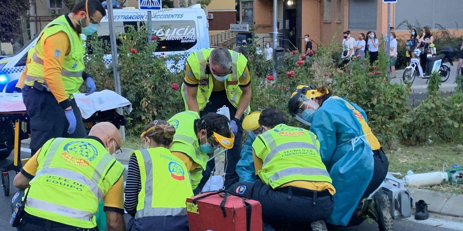 Herido muy grave un niño de 11 años tras ser atropellado por un coche en Hortaleza