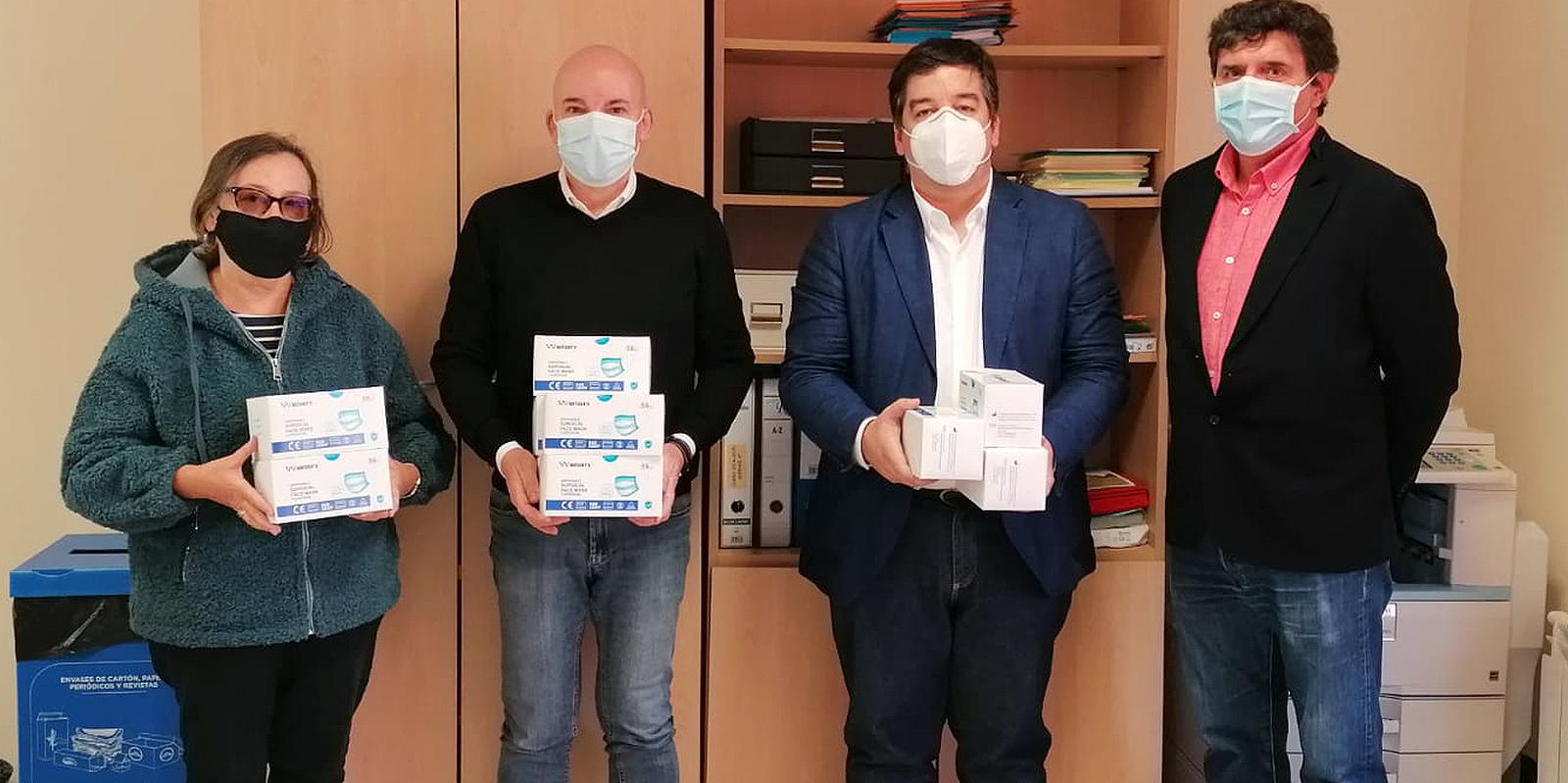 El Ayuntamiento de Galapagar reparte mascarillas en los colegios e institutos del municipio