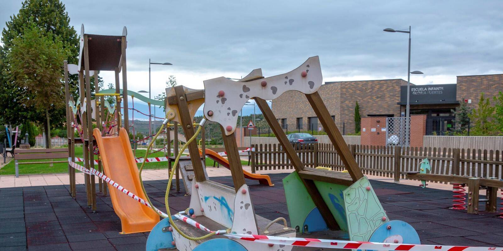 El Ayuntamiento reabre 37 parques infantiles