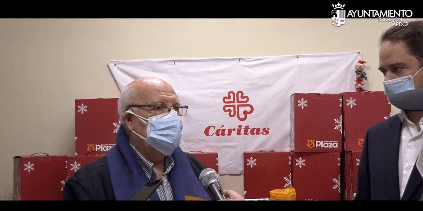 El Ayuntamiento de Torrejón da a Cáritas 500 cestas con alimentos para las familias más necesitadas de la ciudad El Ayuntamiento de Torrejón da a Cáritas 500 cestas con alimentos para las familias más necesitadas de la ciudad