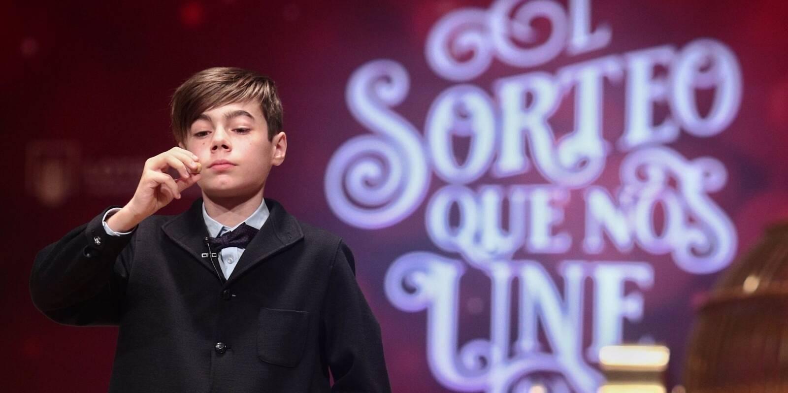 El 75.981, primer cuarto premio, deja 60.000€ en Doña Manolita y 12.000€ en Pelayos de la Presa