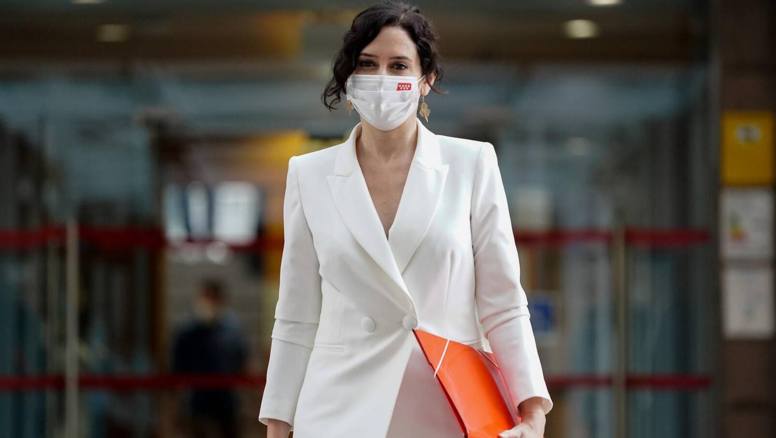 Isabel Díaz Ayuso investida presidenta de la Comunidad de Madrid