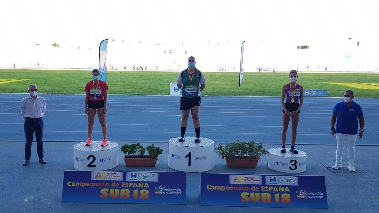 La atleta de Torrejón de Ardoz Judith Vaquero, medalla de bronce en el Campeonato de España sub-18