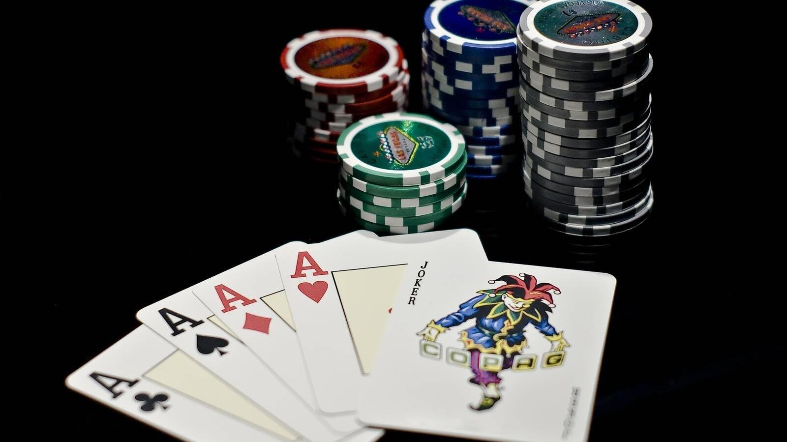 Claves para jugar poker como un profesional