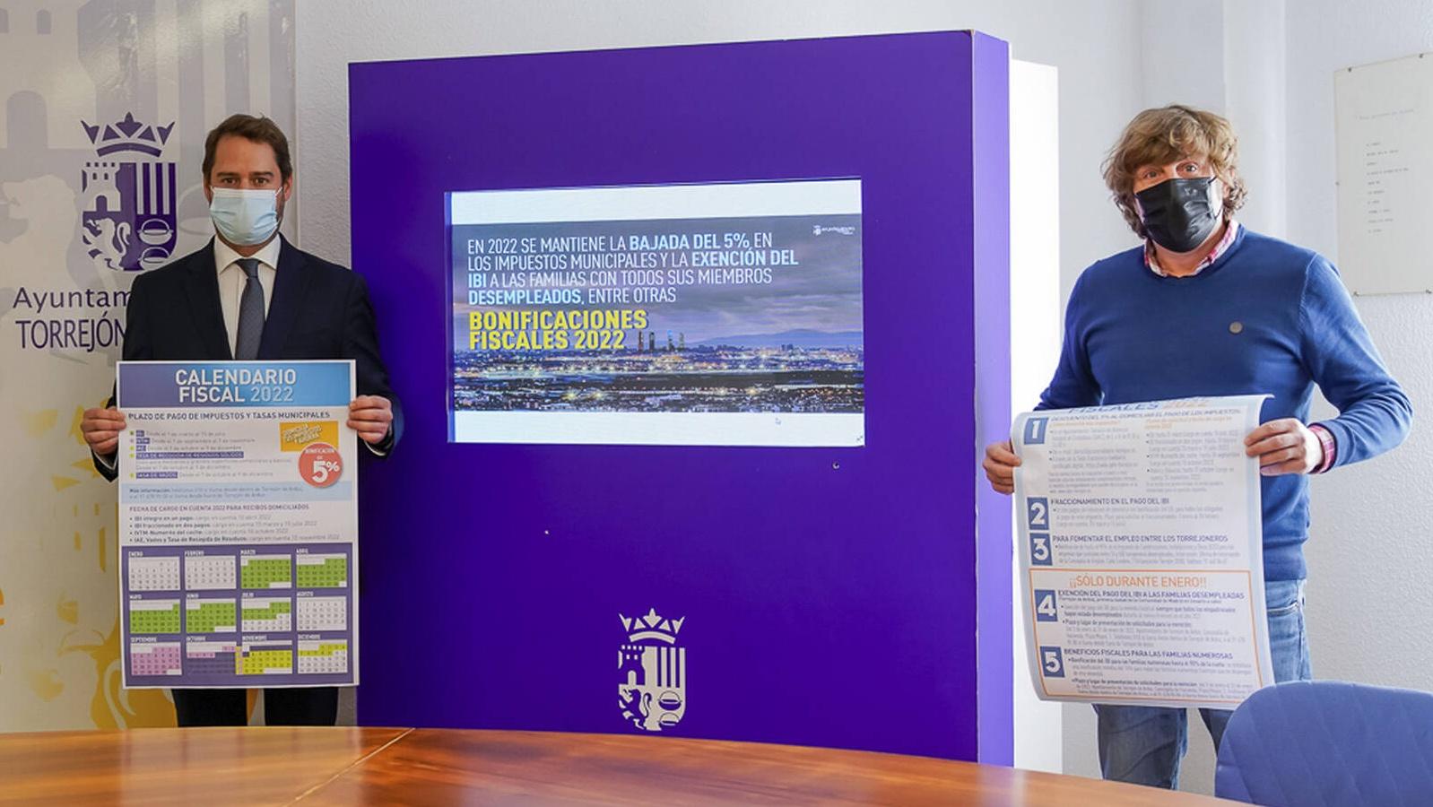 El alcalde de Torrejón anuncia las bonificaciones fiscales para 2022