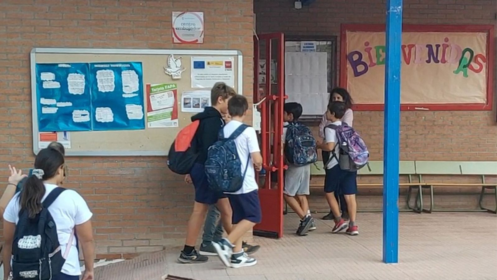 Más de 2.000 alumnos comienzan el curso escolar en Sevilla la Nueva
