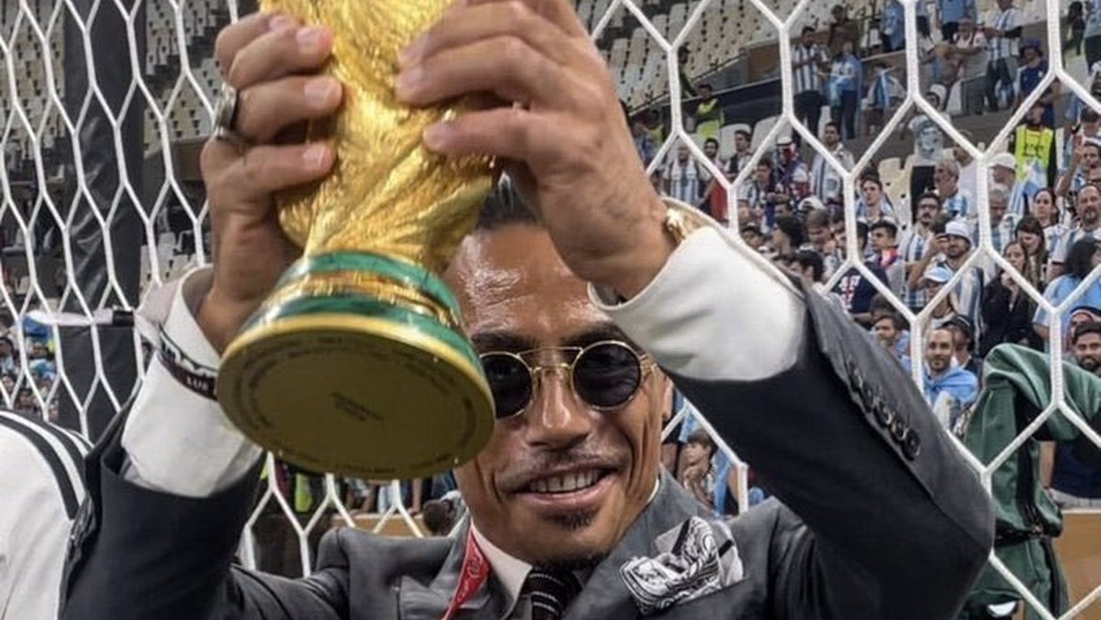  La FIFA investigará las causas del &quot;acceso indebido&quot; del popular chef Salt Bae tras la final del Mundial
