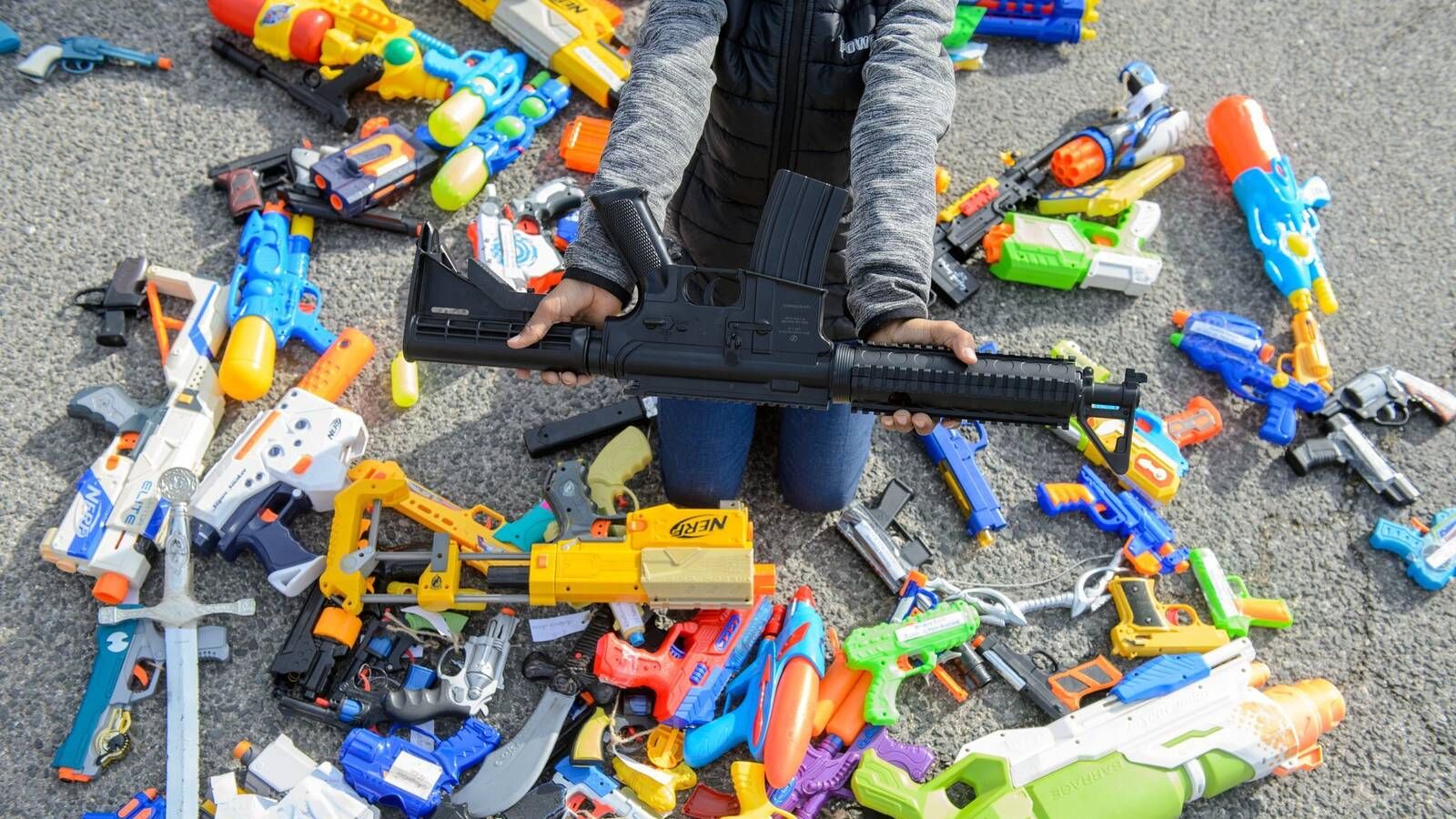 Recomendaciones para evitar accidentes de niños con juguetes peligrosos