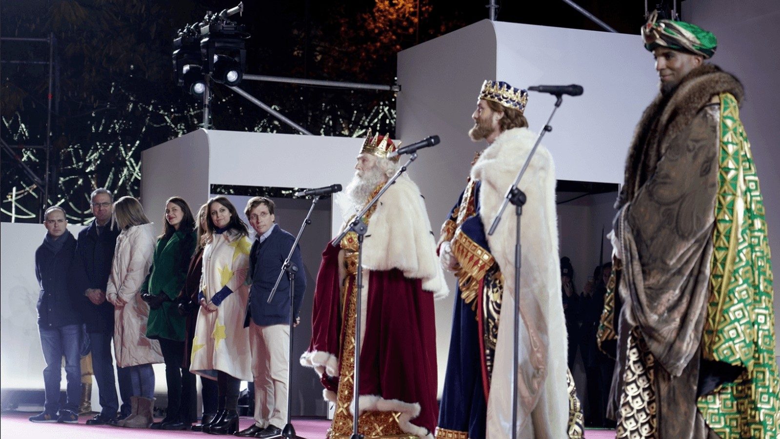 Los Reyes Magos vuelven a llenar las calles de Madrid de ilusión y regalos para las familias Los Reyes Magos vuelven a llenar las calles de Madrid de ilusión y regalos para las familias