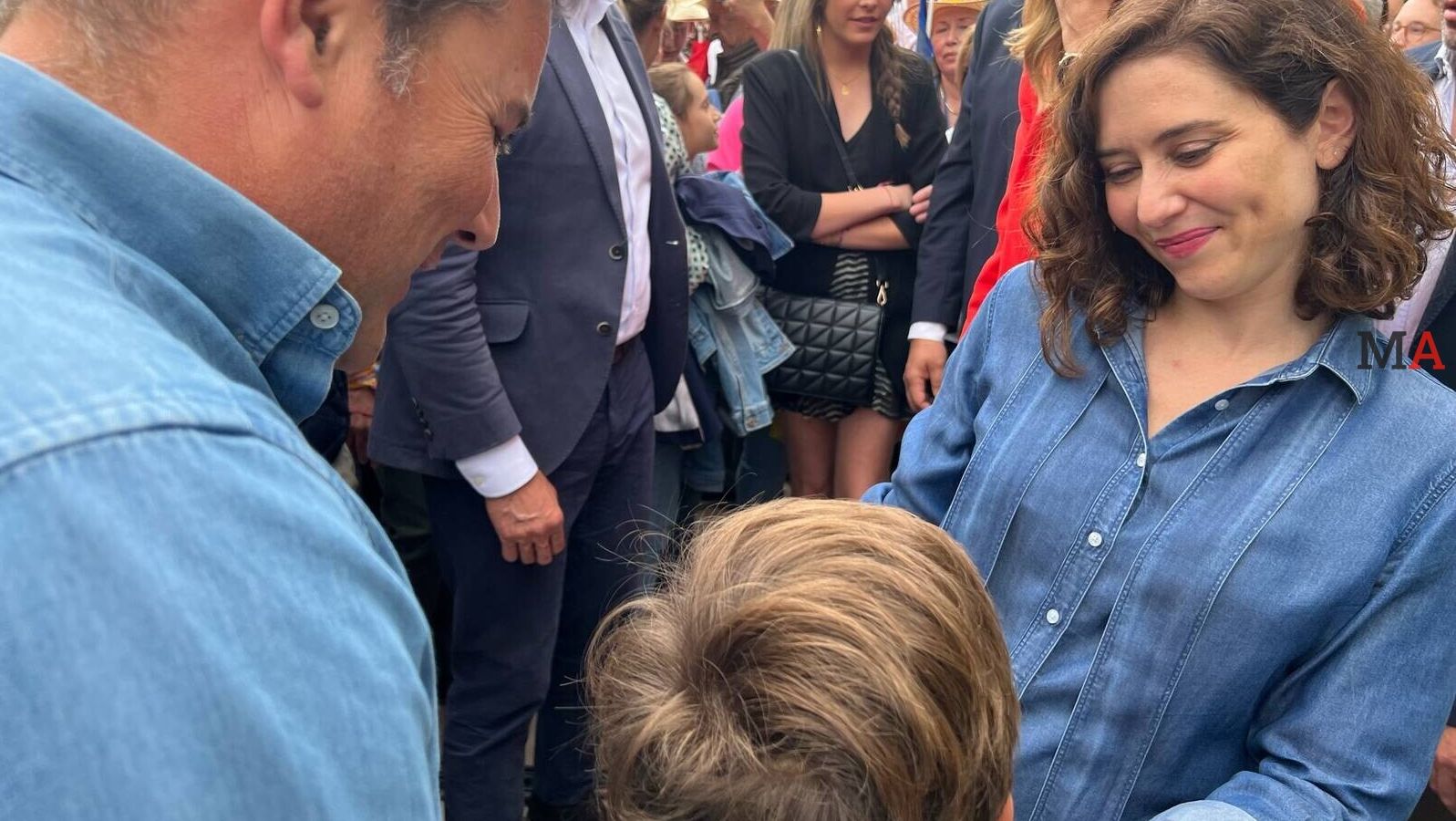 Díaz Ayuso anuncia ayudas destinadas a familias monoparentales, numerosas y con parto o adopción múltiple