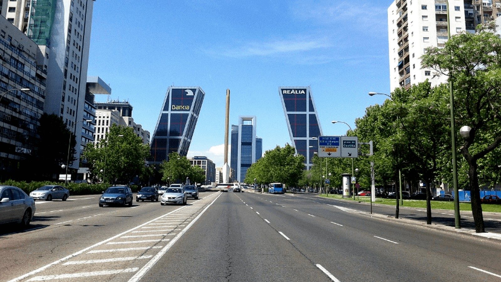 Real Madrid y Atlético Madrid: dos gigantes del fútbol en la misma ciudad Real Madrid y Atlético Madrid: dos gigantes del fútbol en la misma ciudad