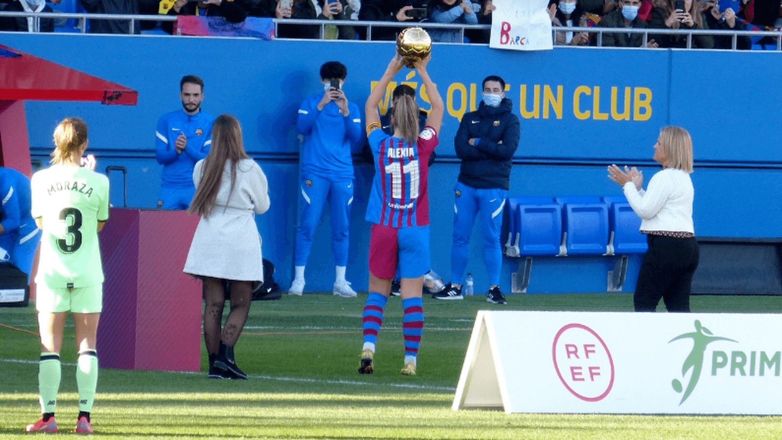 Las mujeres en el fútbol español: la situación actual del fútbol femenino Las mujeres en el fútbol español: la situación actual del fútbol femenino