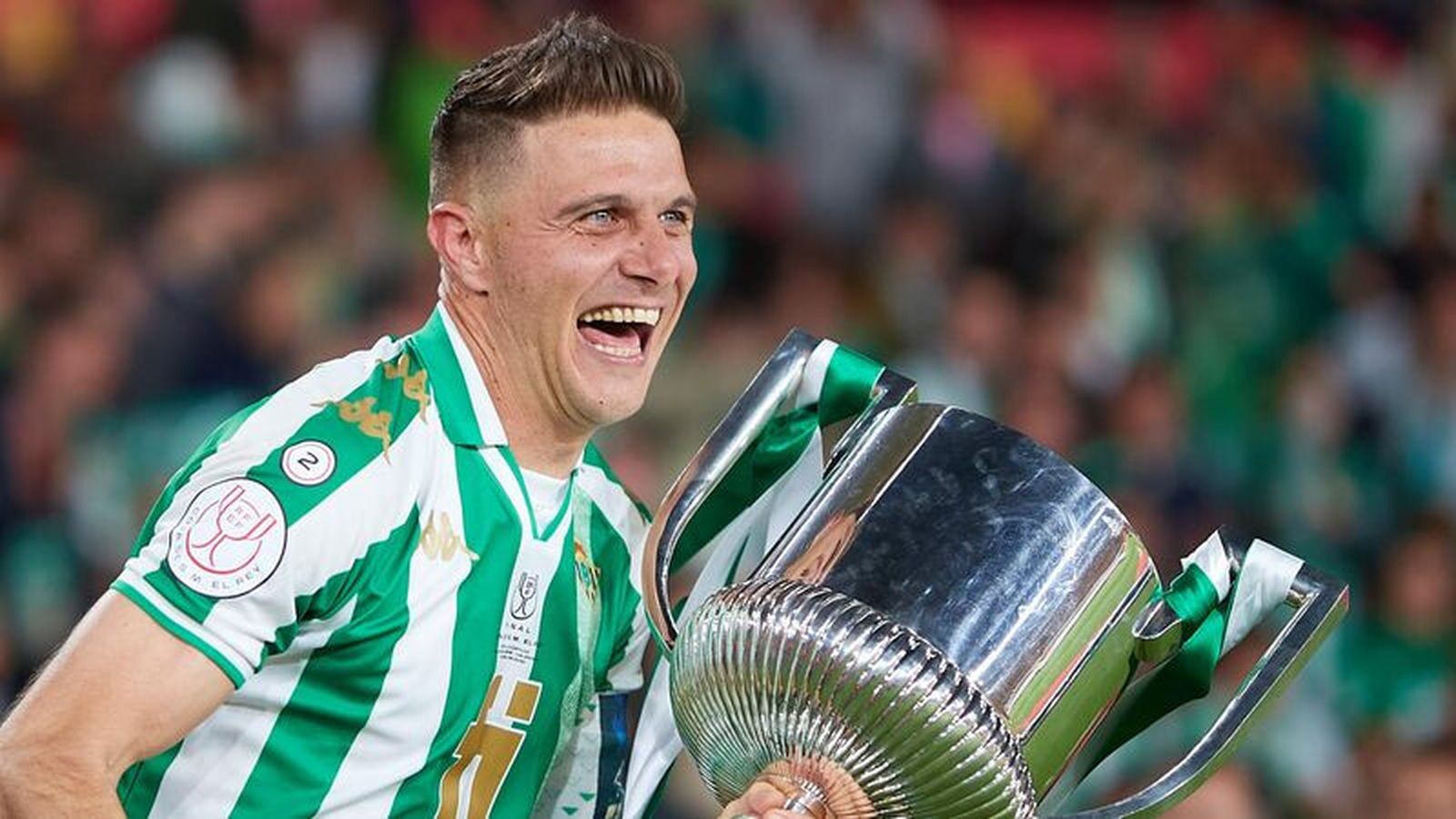  Joaquín Sánchez: &quot;Voy a seguir ligado al Betis para ayudar en todo lo que pueda&quot;