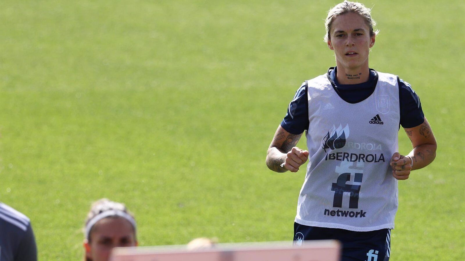 Mapi León y Patri Guijarro abandonan la concentración: &quot;No han sido las maneras ni las formas&quot;