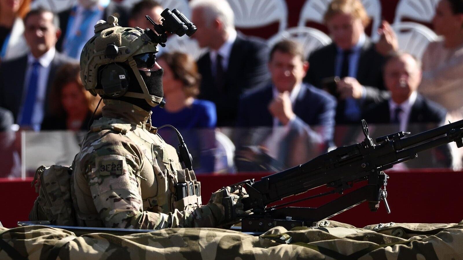 Más de 4.000 militares, 86 aeronaves y 142 vehículos participan en el desfile del 12-O