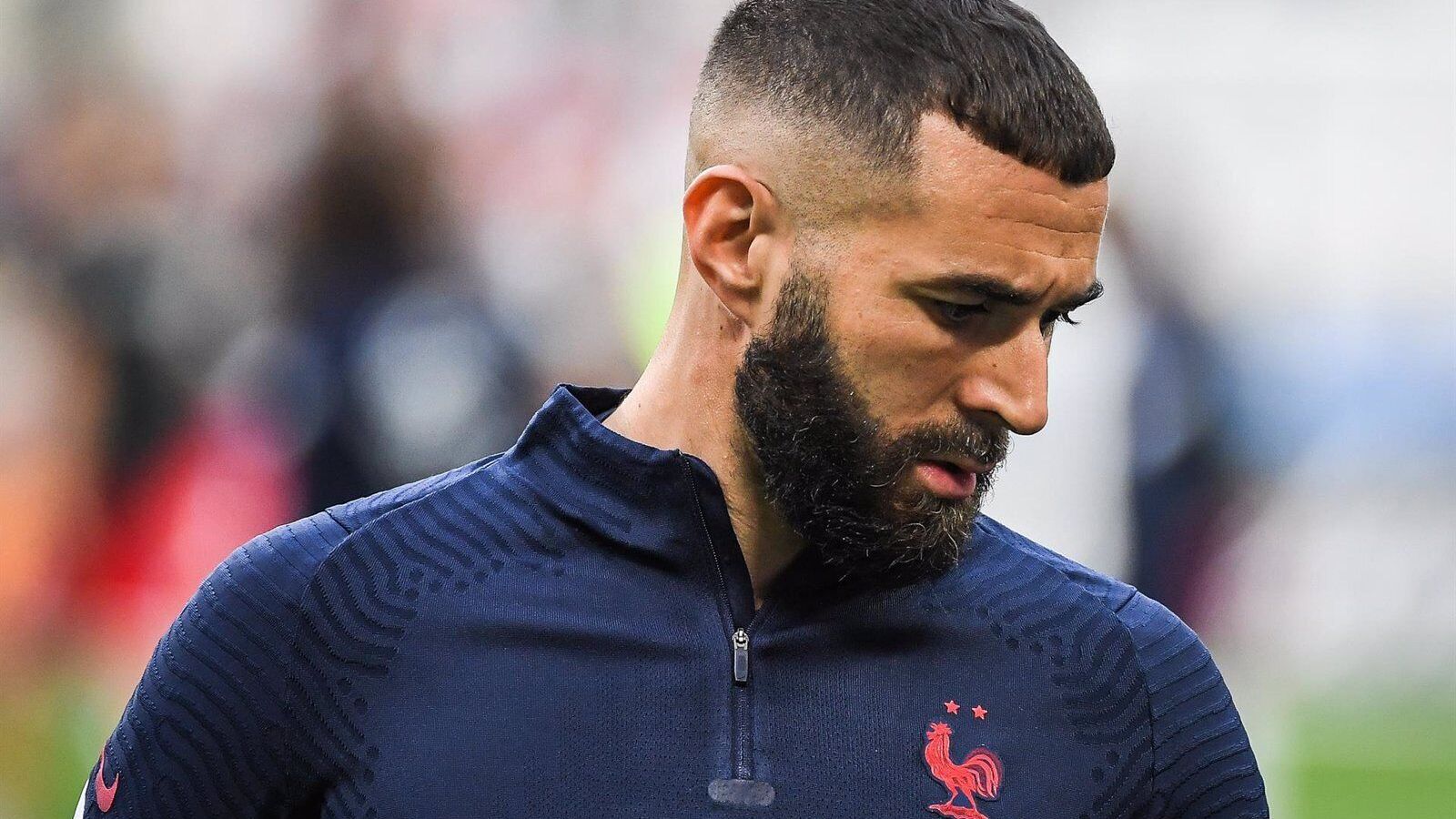 Karim Benzema plantea denunciar al ministro que lo acusó de tener "vínculos notorios" con terroristas