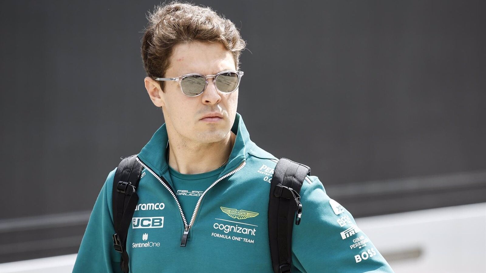 El brasileño Felipe Drugovich seguirá en 2024 como piloto reserva de Aston Martin