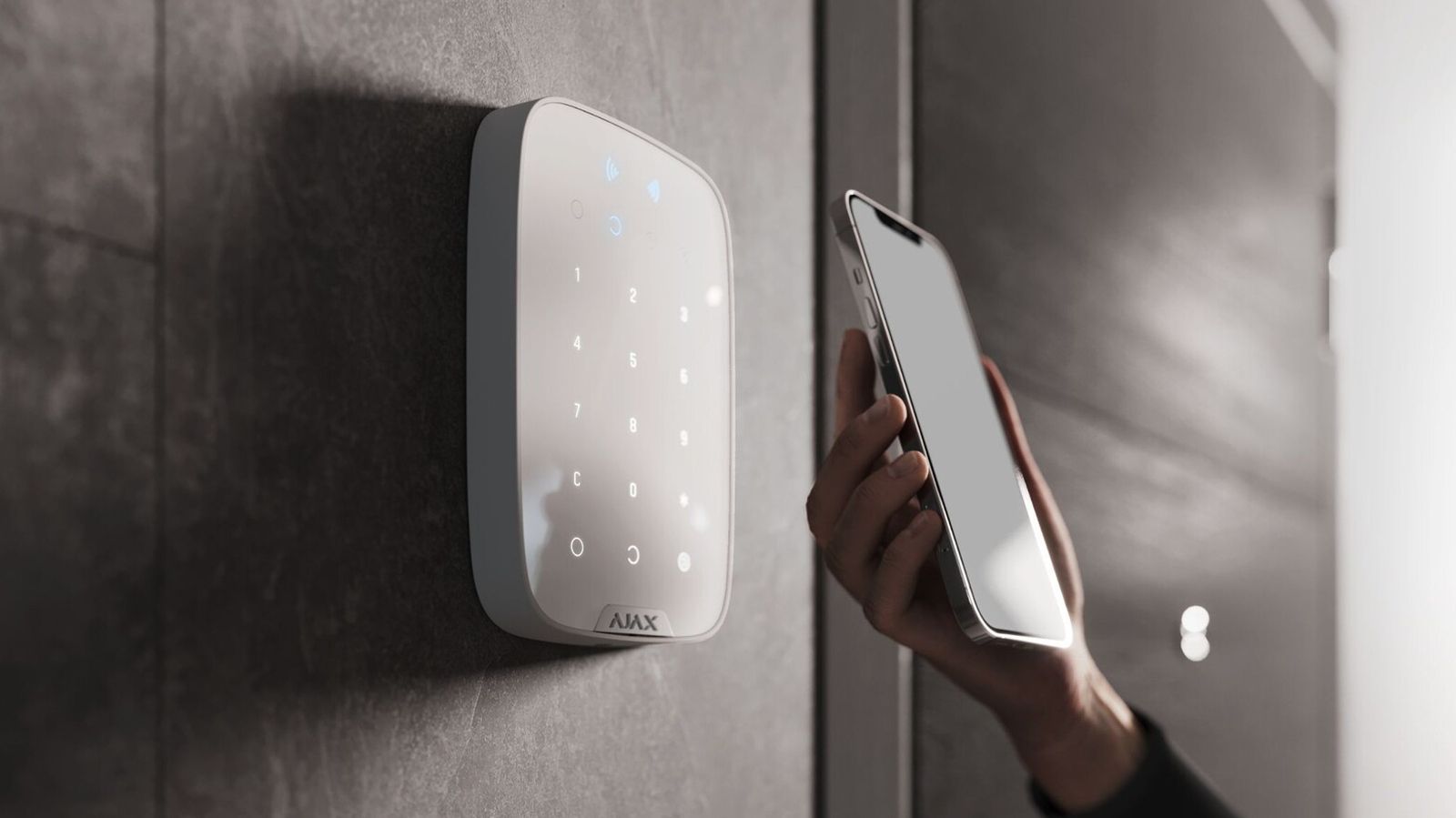 Más allá de lo básico: La importancia de los paneles de control con teclado