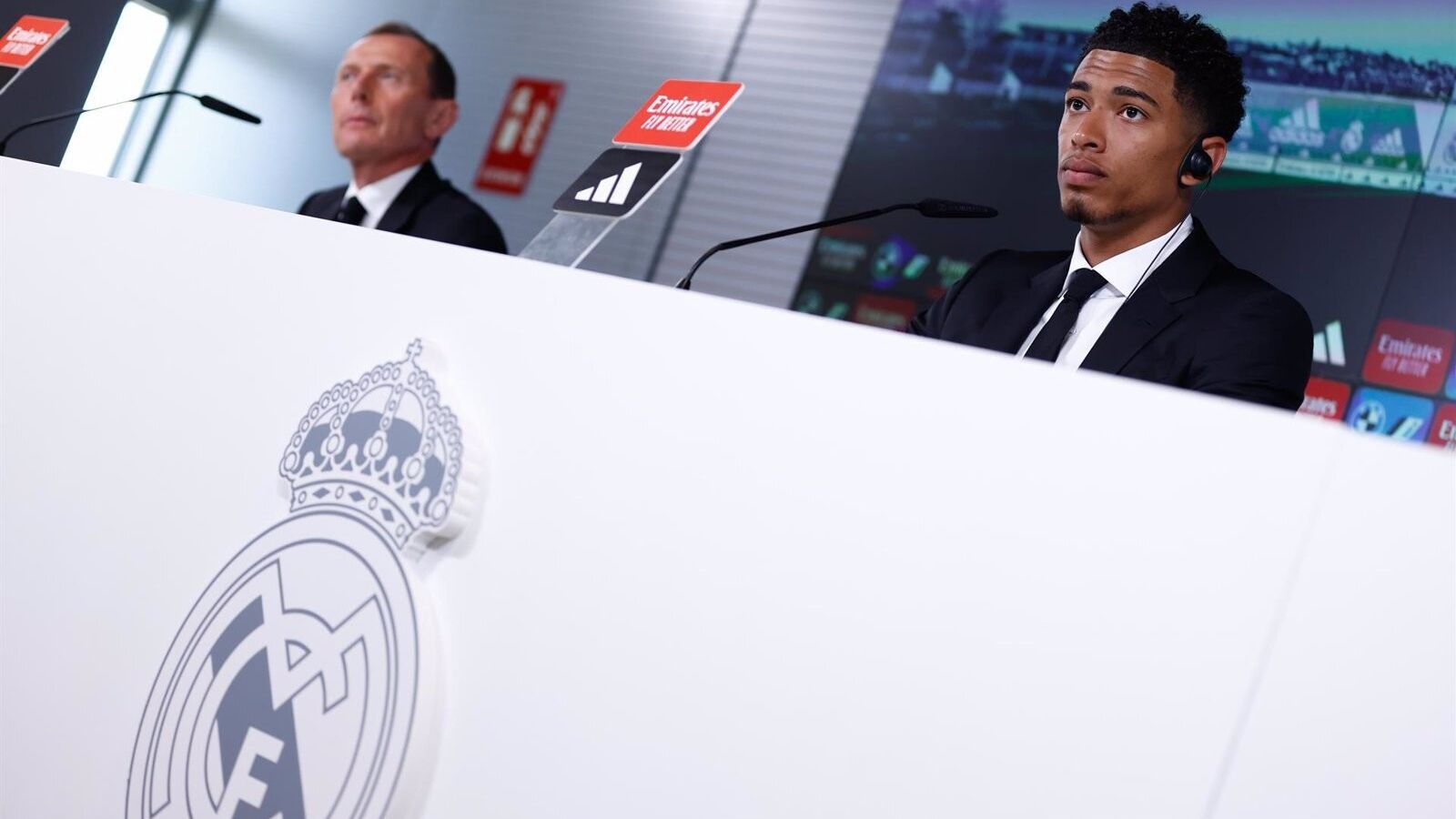 El fútbol batió su récord de gasto en fichajes en 2023, con más de 8.881 millones de euros