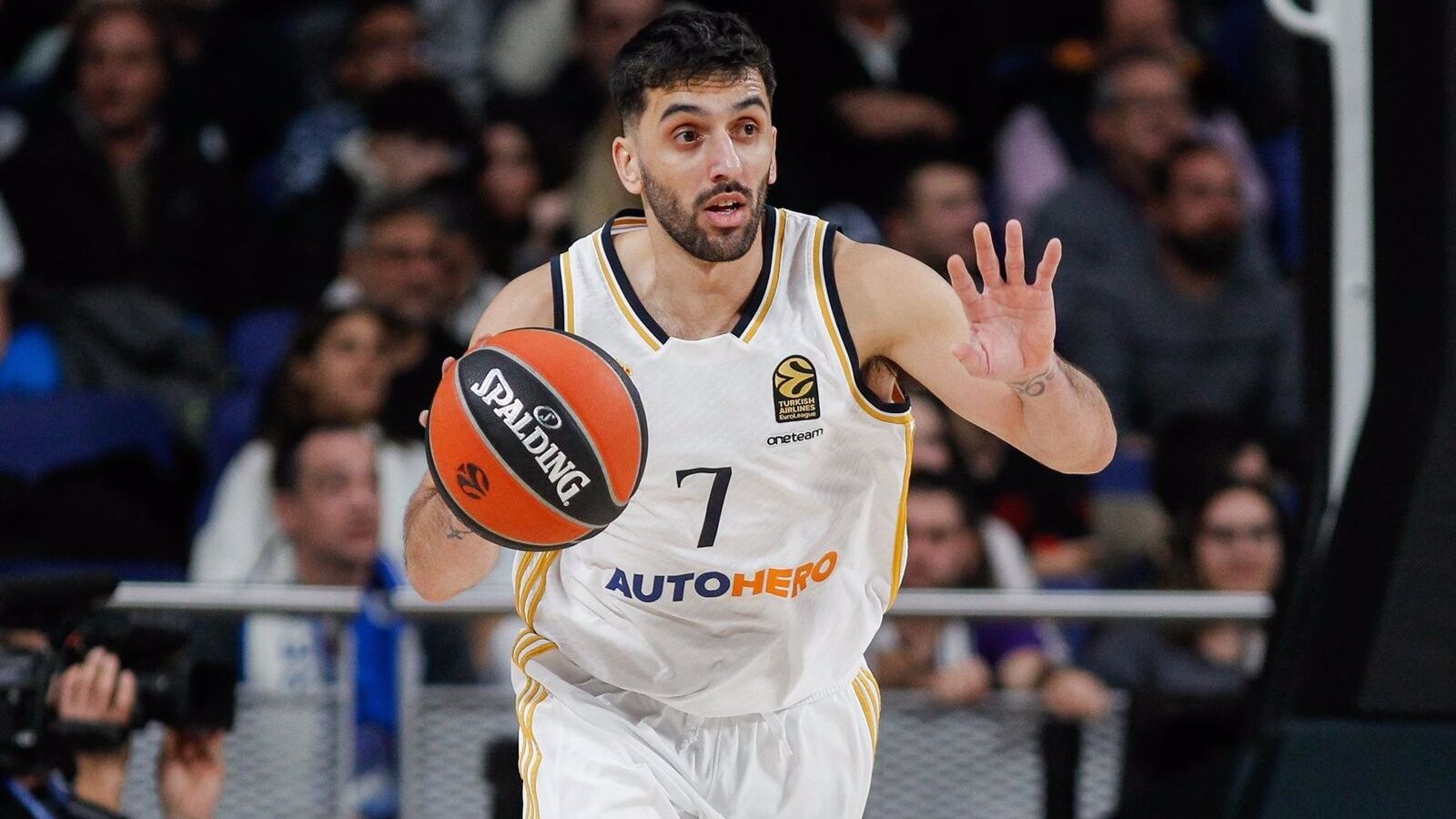 El Real Madrid confirma su bache ante el Fenerbahçe