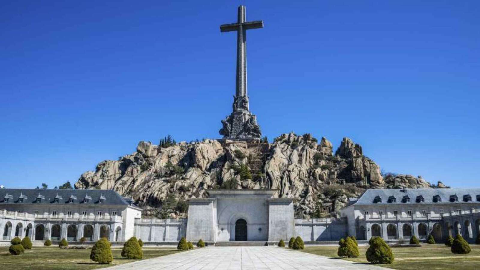 Hazte Oír pospone el inicio de sus visitas al Valle de los Caídos