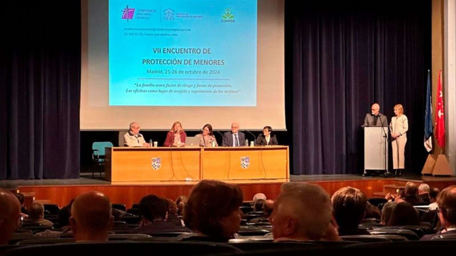 La Iglesia celebra un encuentro para mejorar la protección de menores en ámbitos eclesiásticos y familiares
