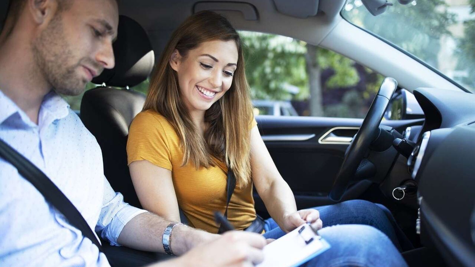 Cómo sacarse el carnet de conducir online: Ventajas y pasos a seguir