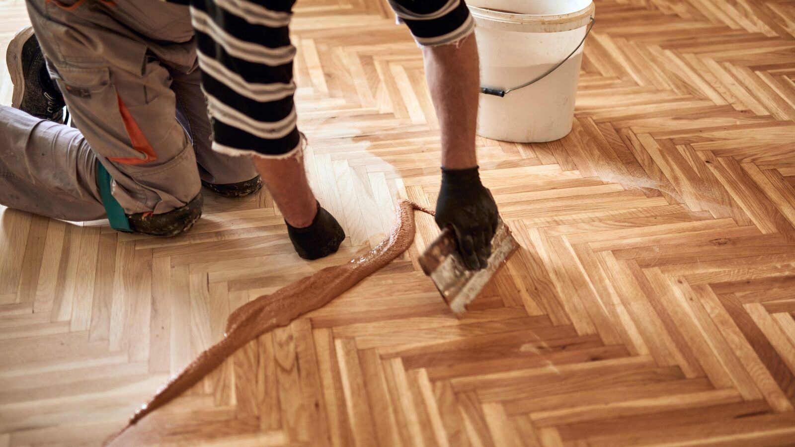 Renovación de Parquet: Acuchillado y barnizado profesional