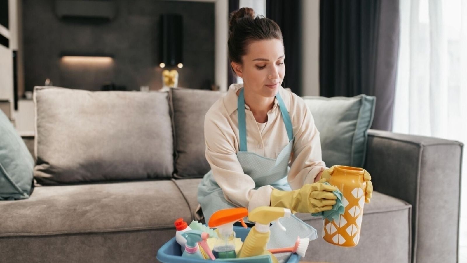 Domestina.es: La plataforma digital para reservar limpieza profesional en Cataluña