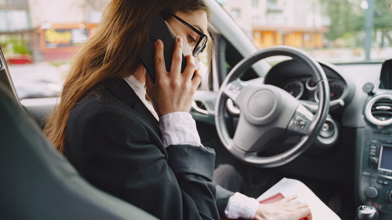 Guía paso a paso para pedir la baja temporal de un vehículo en la DGT