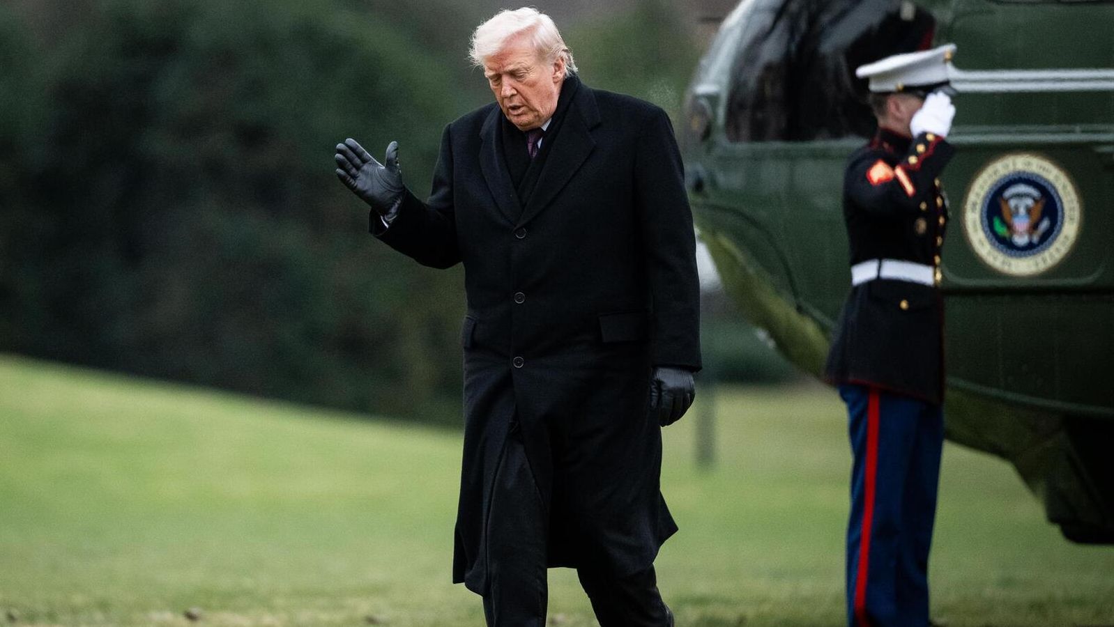 Trump asegura que EEUU bombardeó Caracas y capturó a Maduro y Flores