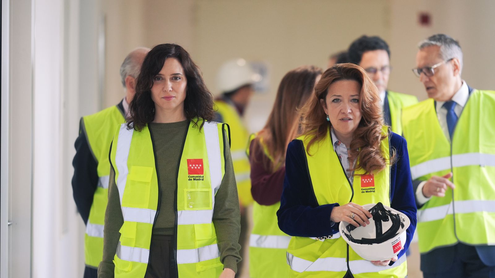 El Gobierno regional incorpora la protonterapia en Fuenlabrada para tratar el cáncer con mayor precisión