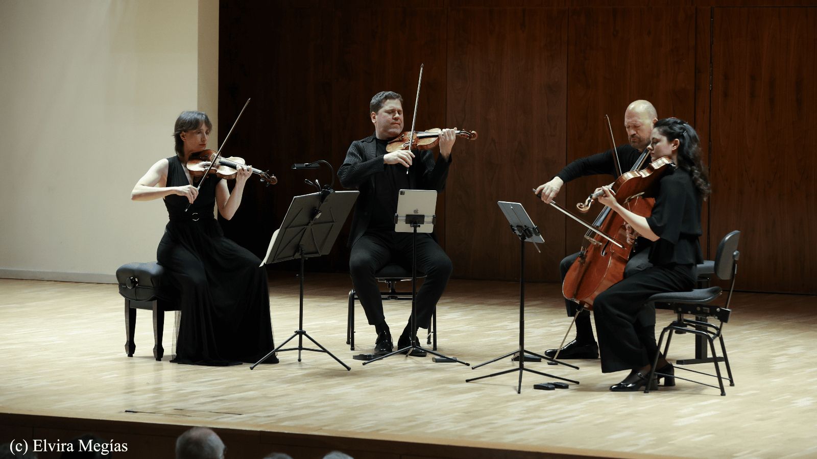 Estremecimiento emocionante en el cierre del ciclo Shostakovich por el Casals